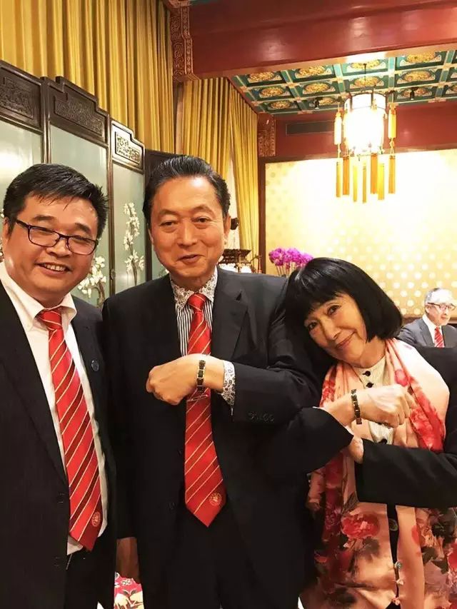 公司董事長劉嚴蓬與日本前首相鳩山由紀夫于北京親切會談-國投盛世