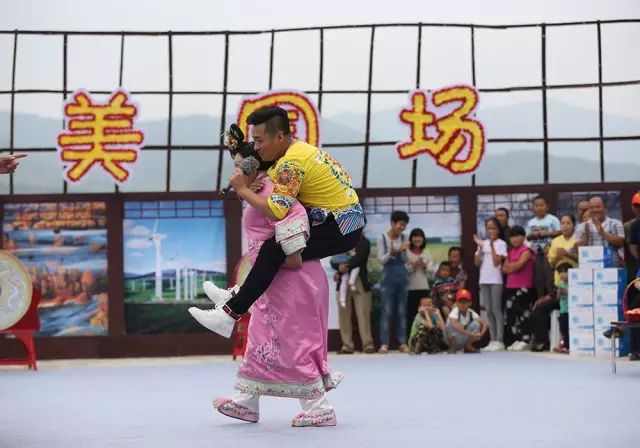 8月26日 CCTV-7《鄉村大世界》“走進圍場 聚焦沸石”即將播出-國投盛世
