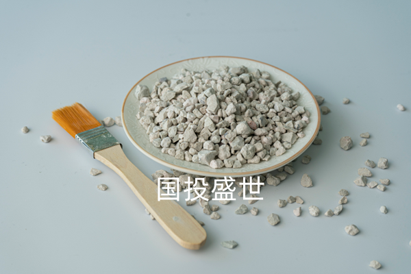 國投盛世,飼料級沸石的吸附作用